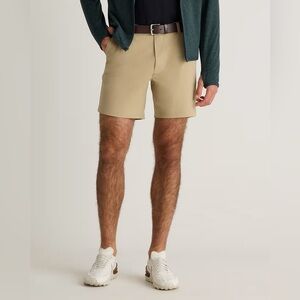 NWOT Quince 7"  Performance Golf‎ Short Sand Dune Sz 32 - pallet dirt needs wash